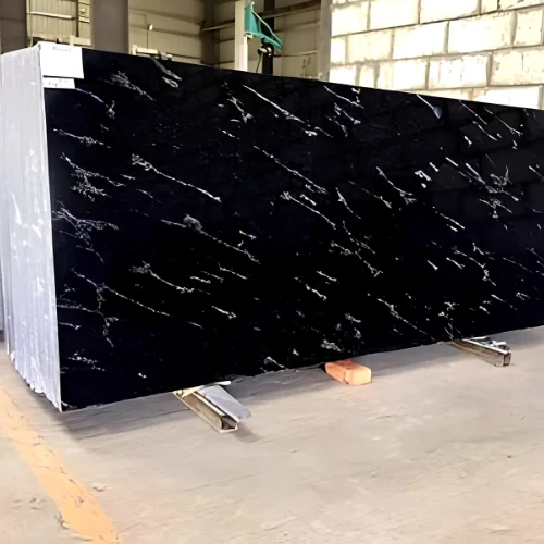 10 Fish Black Granite - Image 1